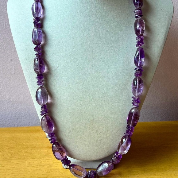 VINTAGE LARGE NATURAL AMETHYST BEADS LONG NECKLACE STATEMENT VERSATILE